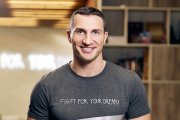 Кличко может вернуться на ринг в бою за титул WBC против Кабайела