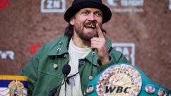 Усик назвал главную цель на 2026 год