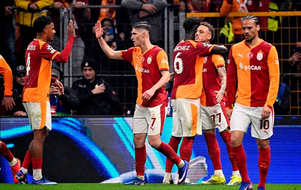 «Галатасарай» разгромил «Ювентус»