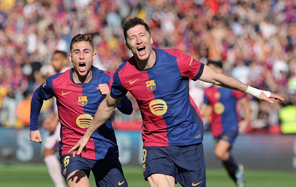 Барселона разгромила «Жирону» с дублем Левандовски