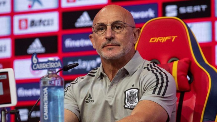 Сборная Испании получила нового тренера. Ранее он был во главе «Фурии».