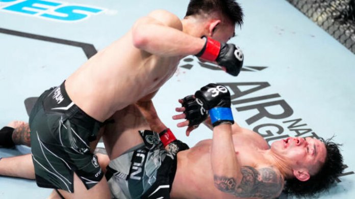 Сун Ядун победил Рикки Симона нокаутом в рамках UFC