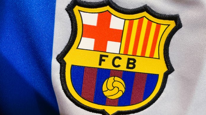 Барселона намерена продать 49% акций клуба