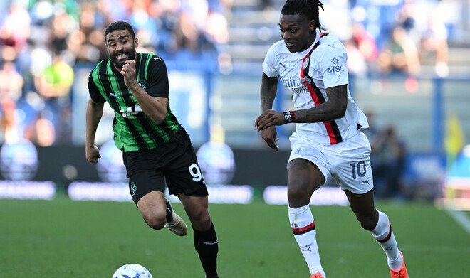 «Милан» потерял очки в матче с «Сассуоло», ВАР отменил два гола.