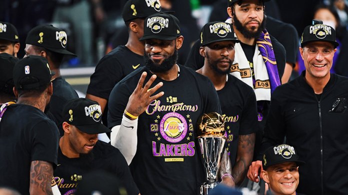 Лейкерс переміг без Дончича, Болл оформив тріпл-дабл, а Бостон знову програв