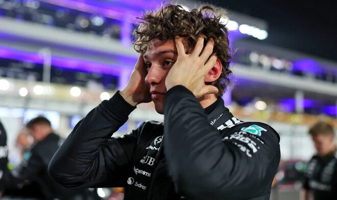 Мерседес требует реакции FIA из-за травли Антонелли