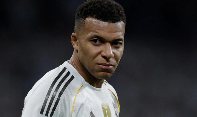 Реал відмовився продавати Мбаппе