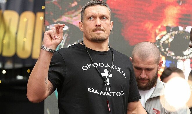 Усик продлевает карьеру и удивляет боксерский мир