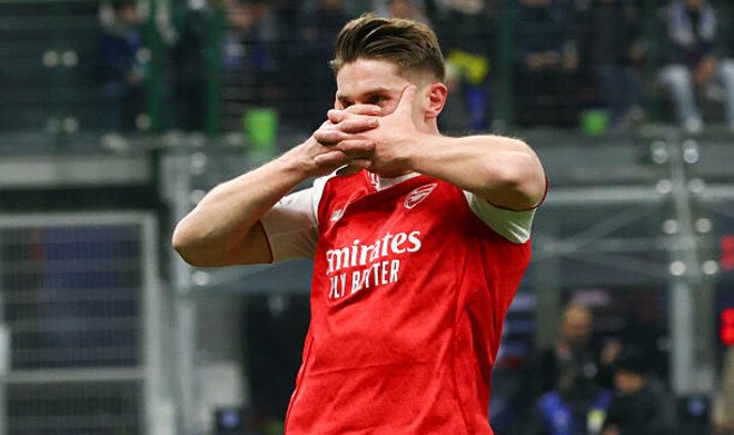 Дьекереш наздогнав Мартінеллі