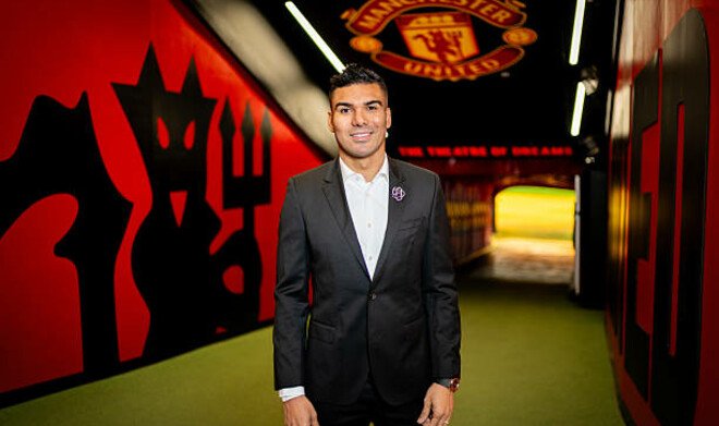 Каземиро покинет Манчестер летом