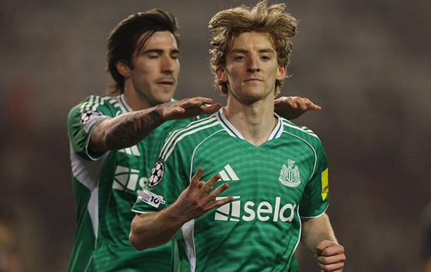 Ньюкасл розгромив Карабах з рахунком 6:1