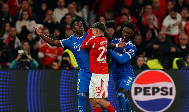 УЄФА відсторонив Престіанні на матч проти 