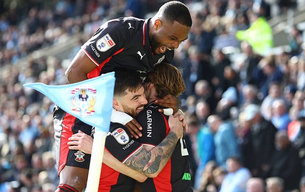 Ковентри возвращается в АПЛ