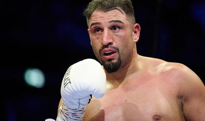 WBC отдаст пояс Кабайелу, если Усик откажется от титула