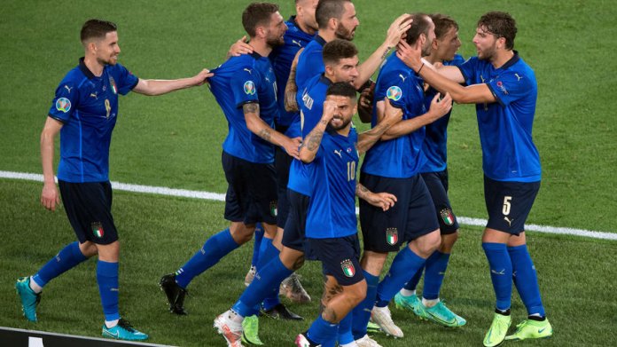 Сборная Италии по футболу повторила мировой рекорд