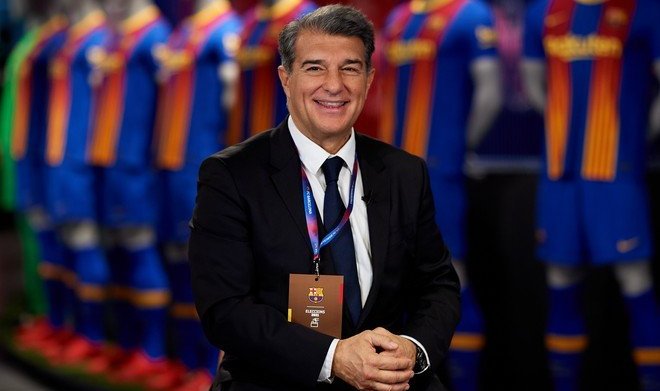Президент «Барселоны» по-прежнему верит в чемпионство клуба