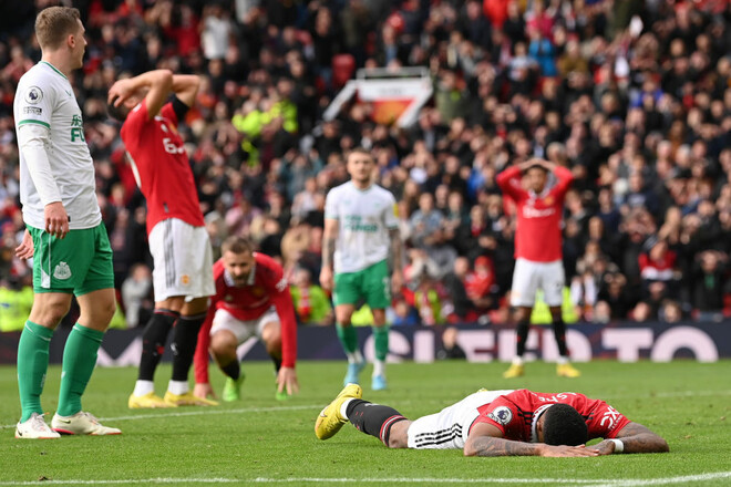 Манчестер Юнайтед и Ньюкасл сыграли вничью, Челси обыграл противника