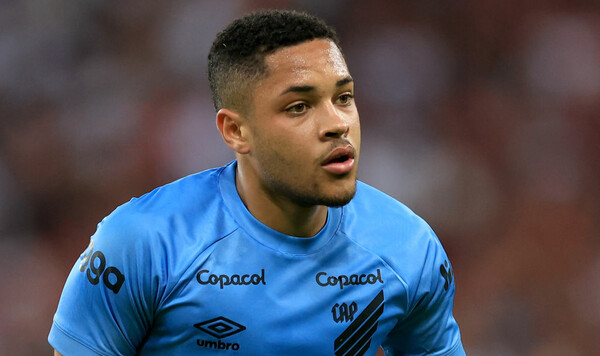 Барселона подписала 18-летнего бразильца